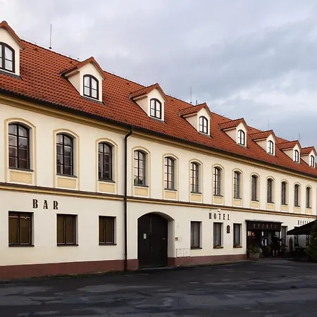 Hotel Rychta 3*